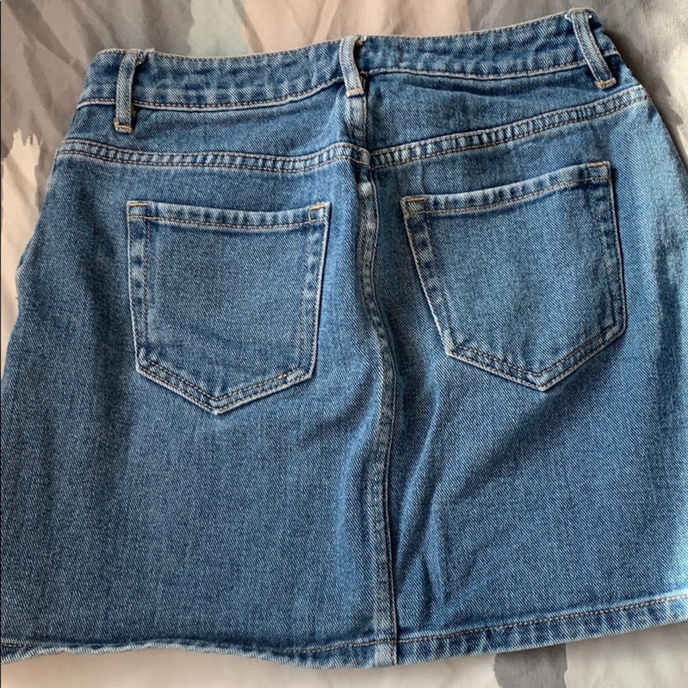 Skirt - Picture 2 of 4